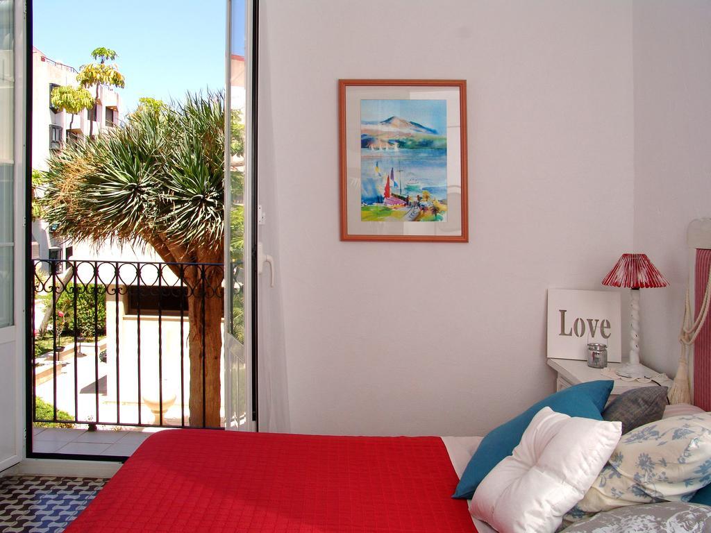 Apartamento Valdes Alicante Bagian luar foto